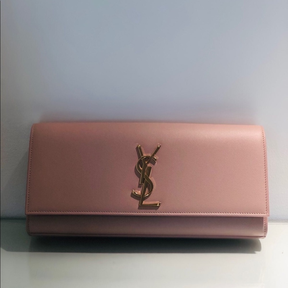 Yves saint Laurent